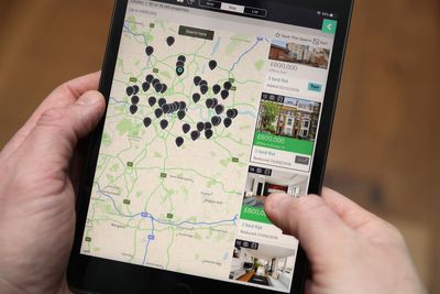 Rightmove accused by UK estate agents of charging excessive fees