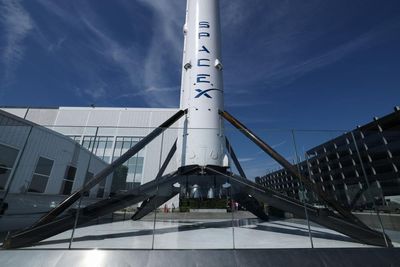 SpaceX confidentially files to go public at $1.75tn, reports say