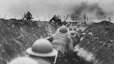 This photograph is nearly 110 years old, but it still creates a knot in my stomach. Tense WWI photo proves that the key to a good image is the emotional reaction it creates