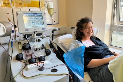 New mother who lost sight after birth has vision restored with donated plasma