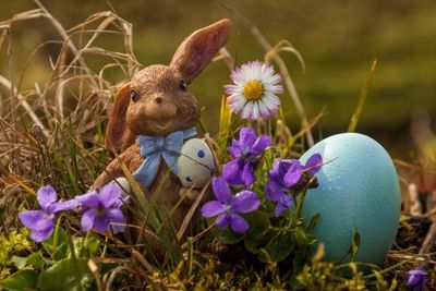 Are Banks Open on Easter Sunday 2026?