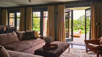 This $1 Vacuum Accessory Makes Your Whole House Smell Like an Anthropologie Store While You Clean