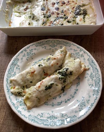 Rachel Roddy’s Easter cannelloni with spinach, peas, ricotta and mozzarella – recipe