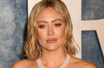 Hilary Duff visited by late, ex-boyfriend Aaron Carter during psychic session