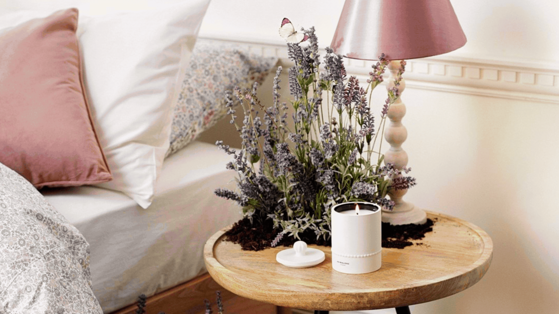 I Don't Like Rose-Scented Candles — I'd Pick These Instead for a Romantic Floral Home Fragrance