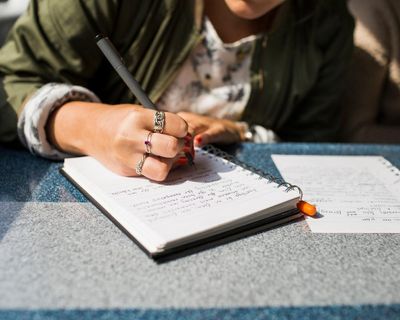 I wrote a novel using AI. Writers must accept artificial intelligence – but we are as valuable as ever