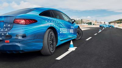 Mercedes-Benz Is Bringing This Wild-Looking Steering Wheel To The EQS. And I Tried It