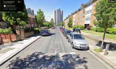 Woolwich shooting: Murder investigation launched in south London as man gunned down in broad daylight