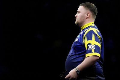 Luke Littler bid for third straight Premier League win thwarted by Gian van Veen