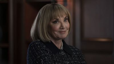 Elsbeth’s Next Celebrity Guest Talks Playing A Killer ‘Obsessed’ With Anna Wintour, And Her Look Is A+