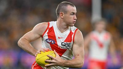 How Swans plan to keep Warner out of Eagles' reach