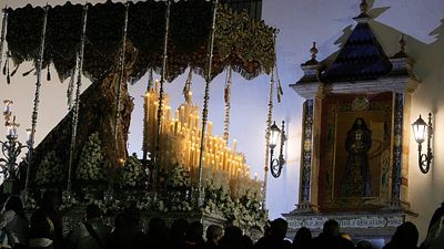 The 19 best WhatsApp messages to send to celebrate Easter