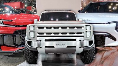 I just toured the 2026 NY Auto Show and these are the 5 coolest cars — including Hyundai's wild 'Boulder' concept