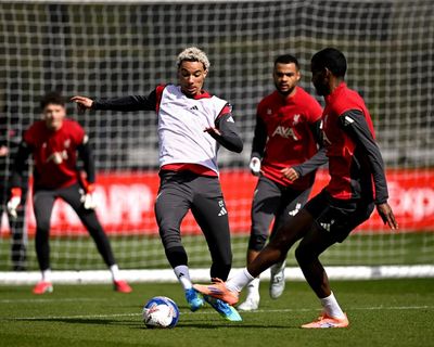 Championship clockwatch, Gattuso steps down as Italy manager: football news – live