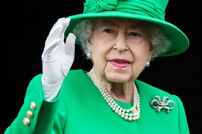 'Hurt' Queen Elizabeth Allegedly Refused 'Monosyllabic' Calls with Prince Harry to 'Keep a Record'