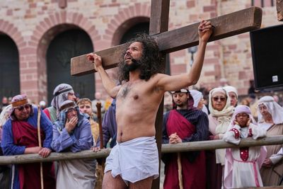 Good Friday around the world, in photos