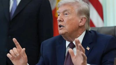 'Can easily open Hormuz, take oil & make fortune': Trump makes 'gushing' claims