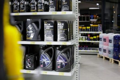 These Motor Oils Look Fine on the Shelf—But Mechanics Actively Avoid Them