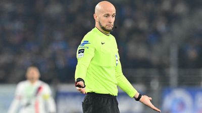 France's Ligue 1 trials live broadcast of ref exchanges in PSG-Toulouse clash
