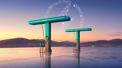 BYD Has Already Built 5,000 Of Its New Megawatt 'Flash' Charging Stations