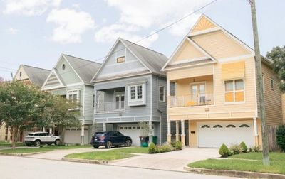 Texas Homeowners Can Freeze School Taxes at 65 — Here’s How It Works