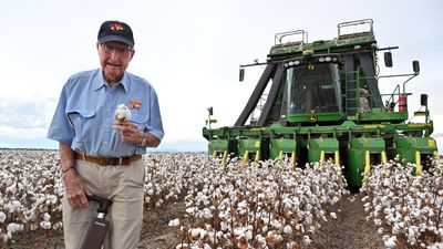 Century-old farming dynasty ends with one last harvest