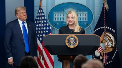 ‘One reason only’: Donald Trump’s niece drops a bombshell about why Pam Bondi was really fired