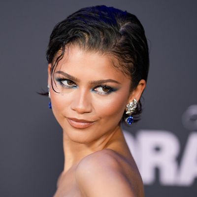 Zendaya Is Making Metallic Blue Eyeshadow Cool Again