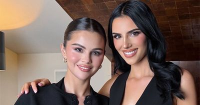 “Something Is Off Here”: People Notice Bizarre Details In Photo Of Selena Gomez And Influencer