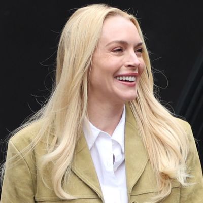 Lindsay Lohan Just Threw a Curveball at the Leading Spring Loafers Trend