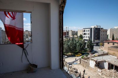 Oil, strait of Hormuz and empty threats: a timeline of Trump’s flip-flopping on the Iran war