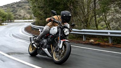 Watch Triumph’s Trident 800 Struggle To Keep Its Front Wheel Down With Us During Spanish Launch