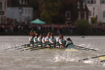 Channel 4 forced to apologise for swearing during boat race live coverage