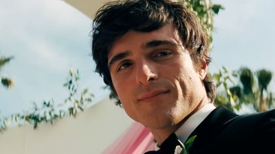 HBO's raunchy show is back with another racy trailer