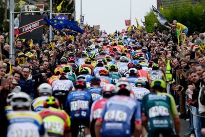 British man dies during Tour of Flanders amateur ride, two other riders resuscitated