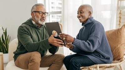 The Average Social Security Check at 62 vs. 70: Here’s the Monthly Difference in 2026