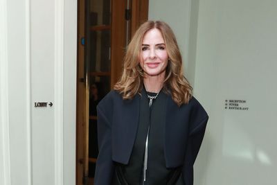 Not barrel leg, not skinny, Trinny Woodall gives the ultimate masterclass in styling balloon jeans