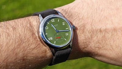 A Week on the Wrist with the Nomos Club Campus – the perfect first watch for most people