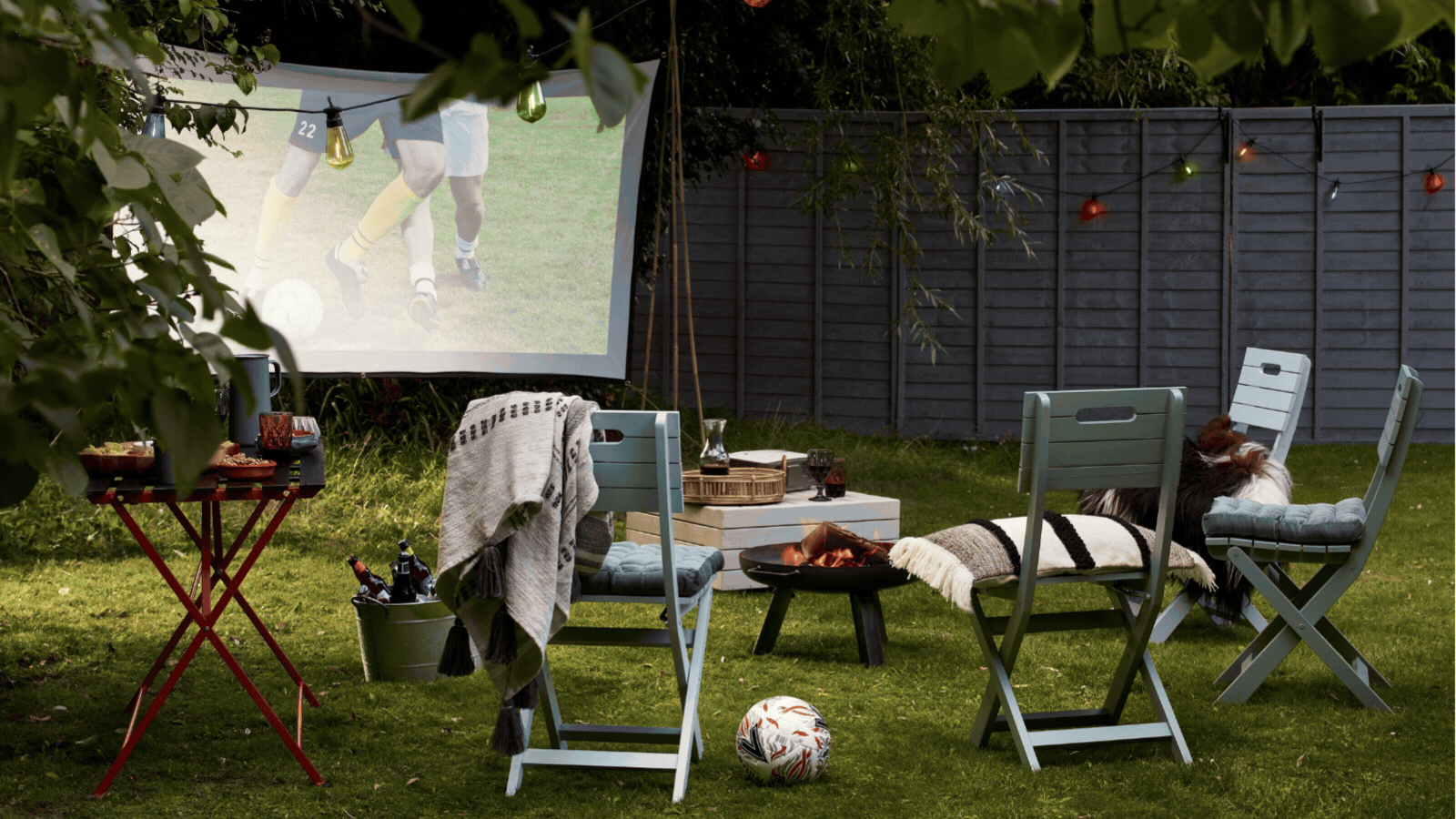 Where to Buy Garden Furniture Paint (Yes, It's a Specific Thing) — These Are the Best Brands, With the Best Colors