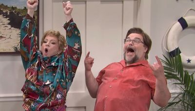 Forget The 5-Timers Club, Melissa McCarthy Also Appeared In The Wildest SNL Sketch Of The Night