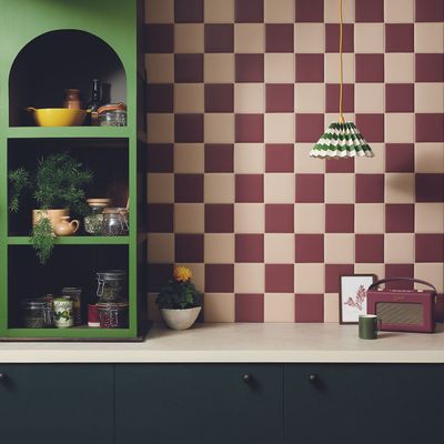 Singer Cat Burns’ kitchen proves that bold is better - her chosen tile design continues to be a big trend in 2026