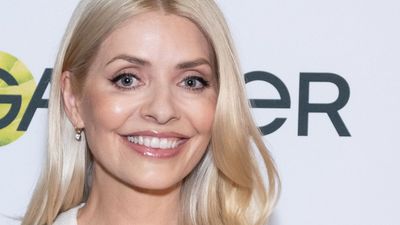 Holly Willoughby offers spring outfit inspiration with three hero looks from one of our favourite British fashion brands