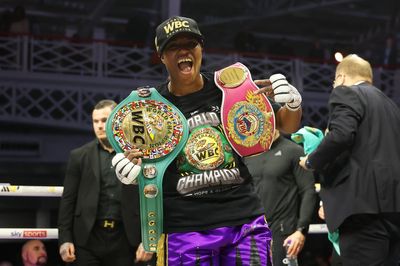Caroline Dubois dominates Terri Harper to claim unified lightweight title as Ellie Scotney makes history
