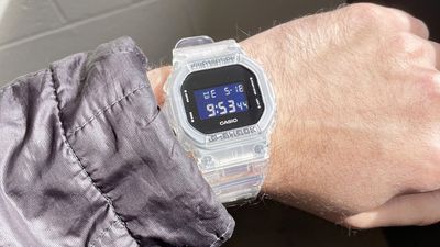 I review smartwatches for a living, but these are 5 reasons why I sometimes still wear a 'dumb' watch