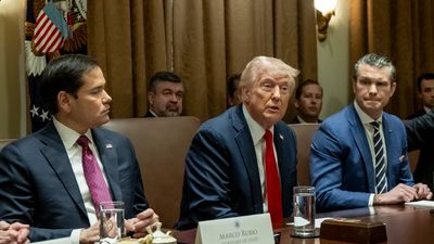 Senior medical analyst says what millions already think about Donald Trump, 25th Amendment talks gain momentum