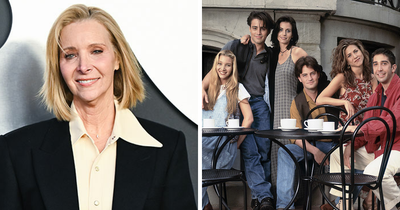 Lisa Kudrow Makes Sad Confession About Her Place In ‘Friends’ Cast