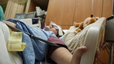 Doctors disagreed with Florida woman’s birth plan, so they forced her into a court meeting even though she was in active labor