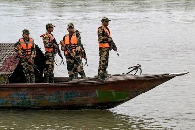 India considers releasing crocodiles and venomous snakes along eastern border with Bangladesh