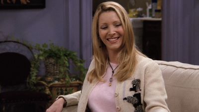 I’m Here For Lisa Kudrow’s Take On Why She Never Shies Away From Talking About Friends