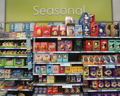 Waitrose under pressure to reinstate worker sacked after stopping shoplifter